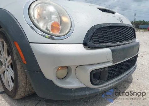 2014 Mini Clubman Cooper S z USA, uszkodzony, nr VIN WMWZG3C57ET800387